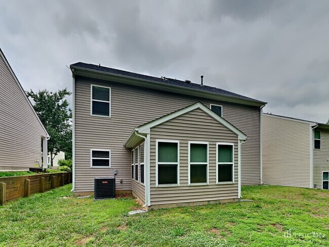 Building Photo - 3644 Catawba Creek Dr