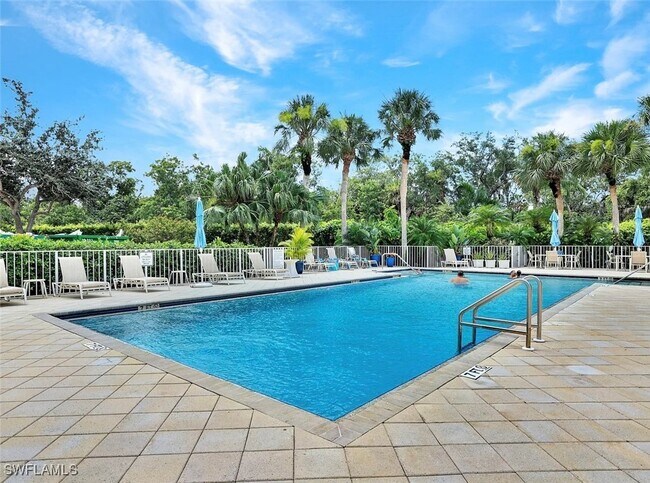 Building Photo - 6361 Pelican Bay Blvd