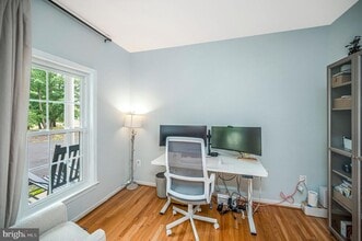 Building Photo - 15385 Windsong Ln