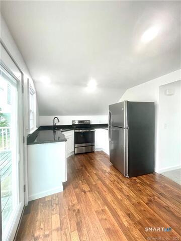 Building Photo - 20 Jackson Ave