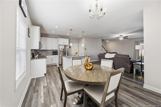 Building Photo - 4778 Woodline Dr