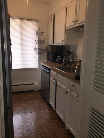 Building Photo - 777 HinmanUnit 23