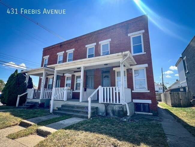 Primary Photo - 431 Frebis Ave