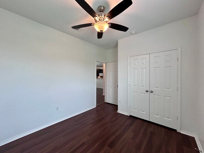 Building Photo - 9117 Southwick Dr