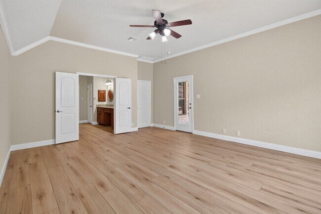 Building Photo - 18910 Honey Mesquite