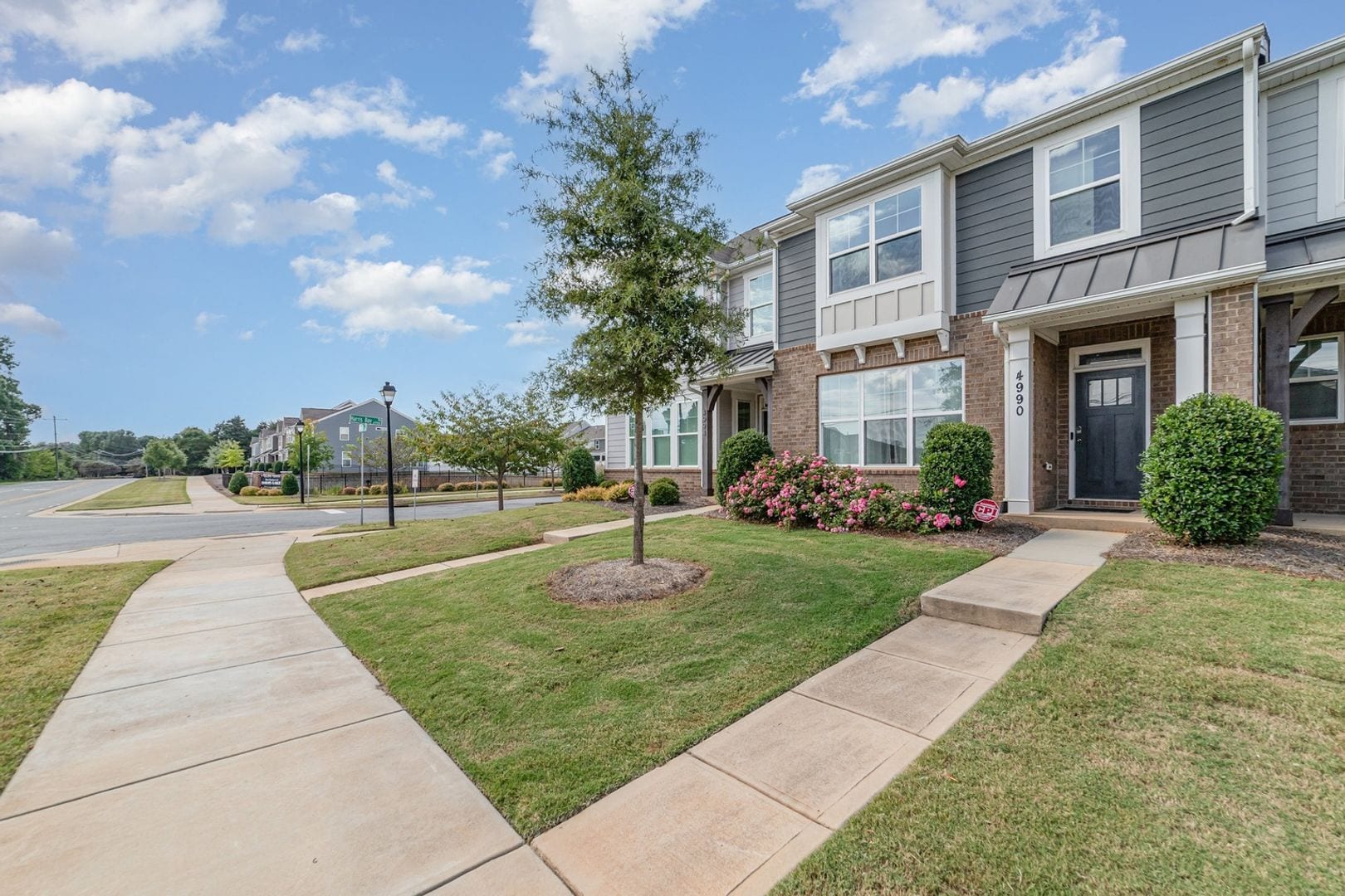 Building Photo - 4990 David Cox Rd