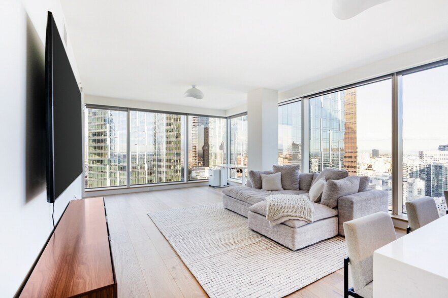 Building Photo - 889 Francisco St