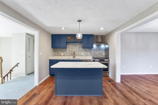 Building Photo - 10622 Cavalcade St