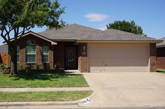 Primary Photo - Beautiful House Down The Street From Park ...