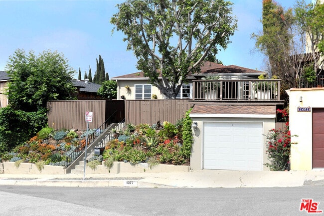 Building Photo - 1337 Westerly Terrace