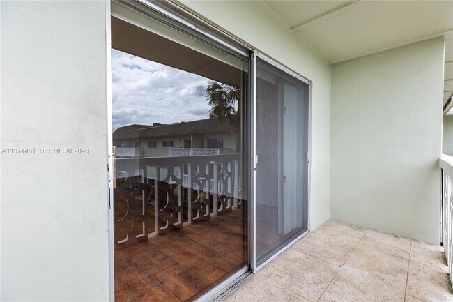 Building Photo - 4200 NW 3rd Ct