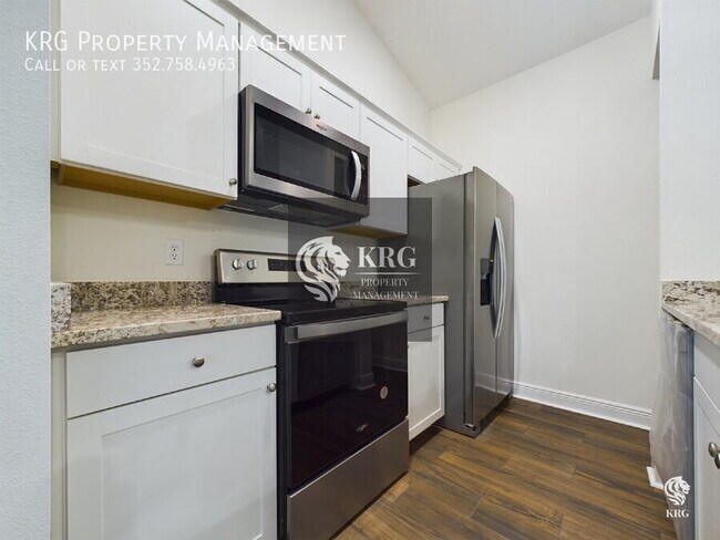 Building Photo - 8352 SE 158th Pl
