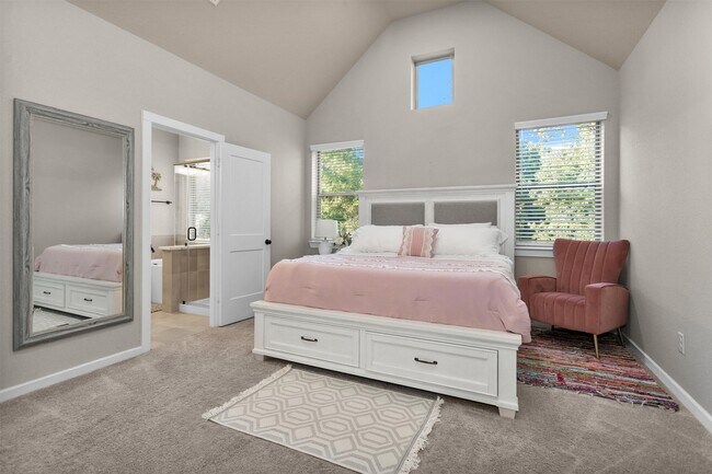 Building Photo - 579 Longleaf Pine Dr