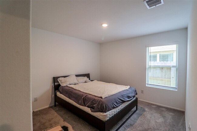 Building Photo - 19380 Villa Mesa Dr