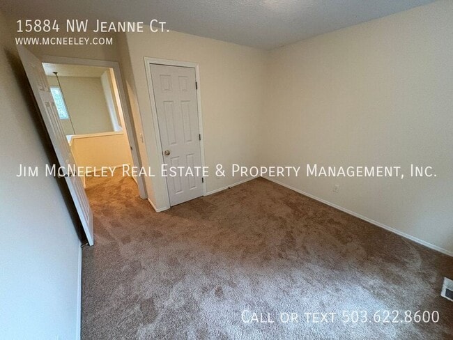 Building Photo - 15884 NW Jeanne Ct