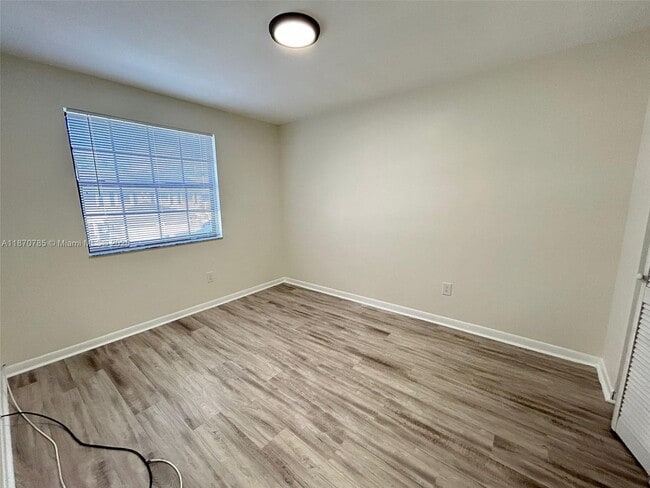 Building Photo - 11047 SW 154th Ct