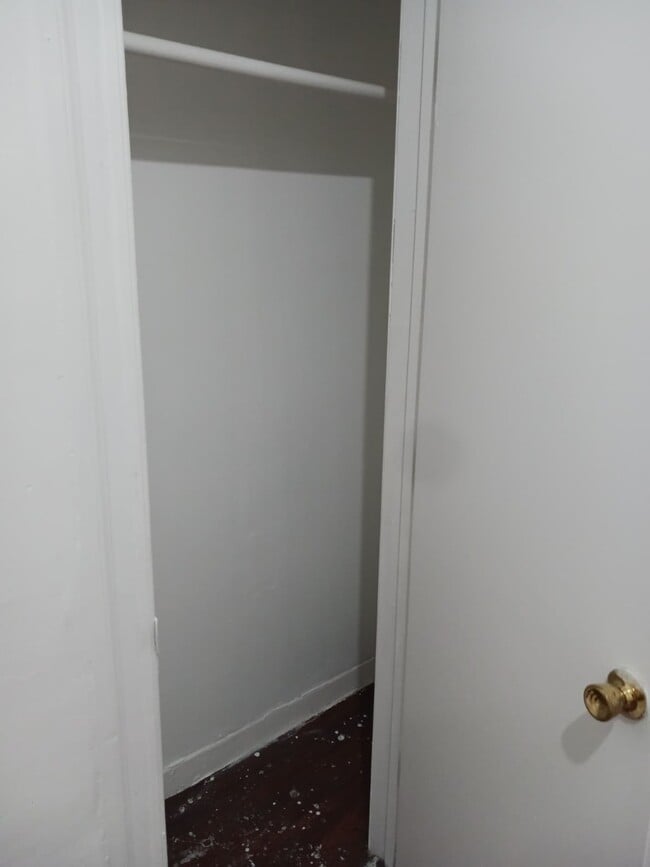 Building Photo - 41 Bruckner Blvd