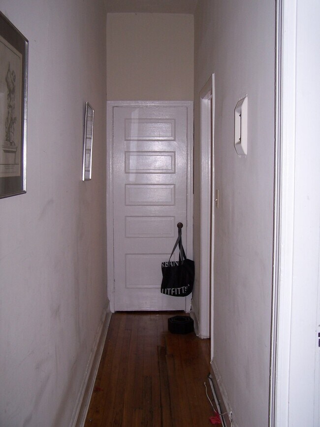 Building Photo - 2832 N Calvert St