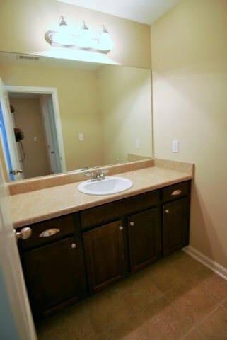 Building Photo - 833 Erika Ln