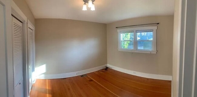 Building Photo - $2,750 - Two Bedrooms, Two Bathrooms, With Bonus Room And Large Yard, Ready For Lease!