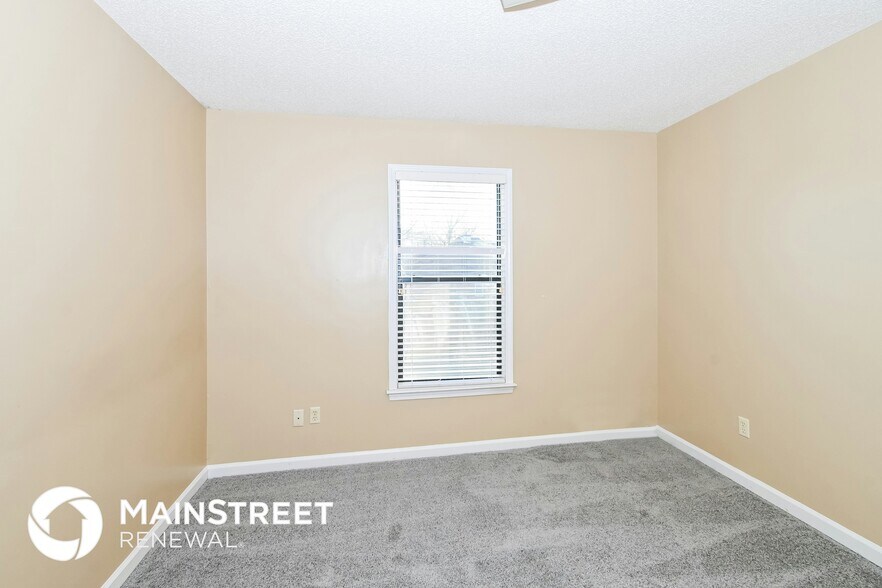 Building Photo - 5578 Kindle Creek Dr