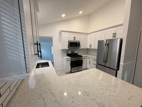 Building Photo - 93 Hazlet Ave