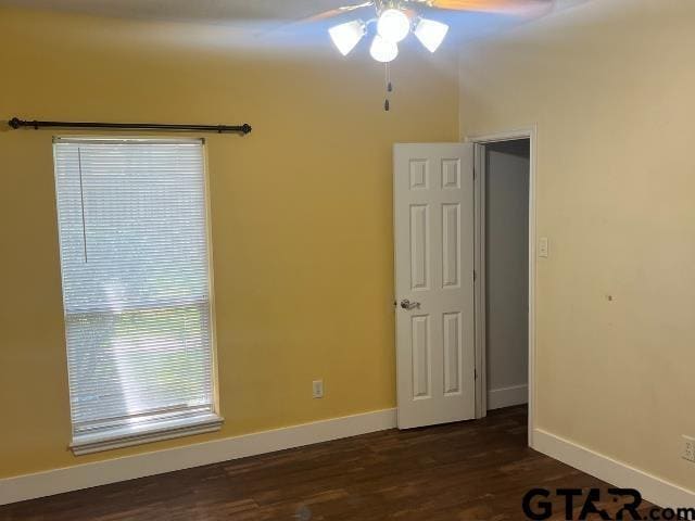 Building Photo - 1208 River Bend Dr