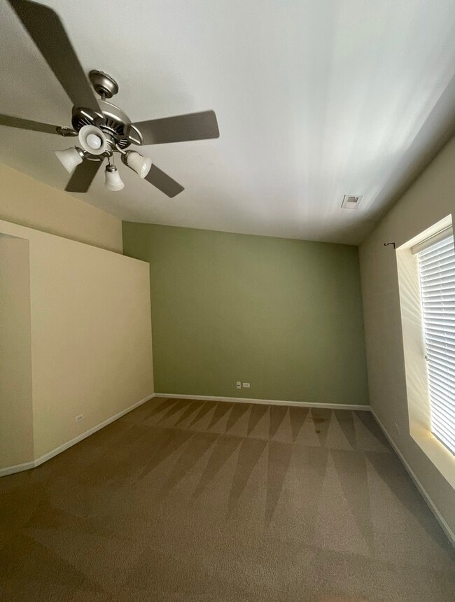 Building Photo - 24825 Gates Ct