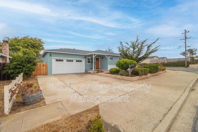 Building Photo - 459 Gloria Cir