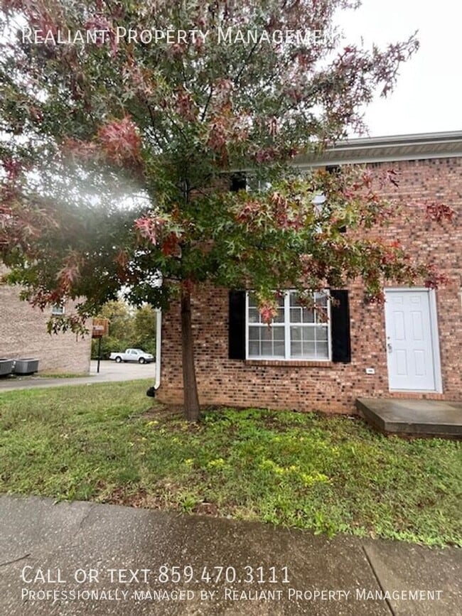 Building Photo - 155 Garnet Dr