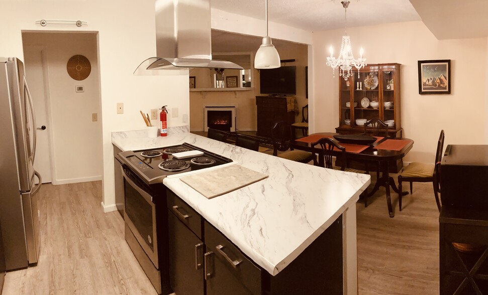 Kitchen View - 3855 Montgomery Blvd NE