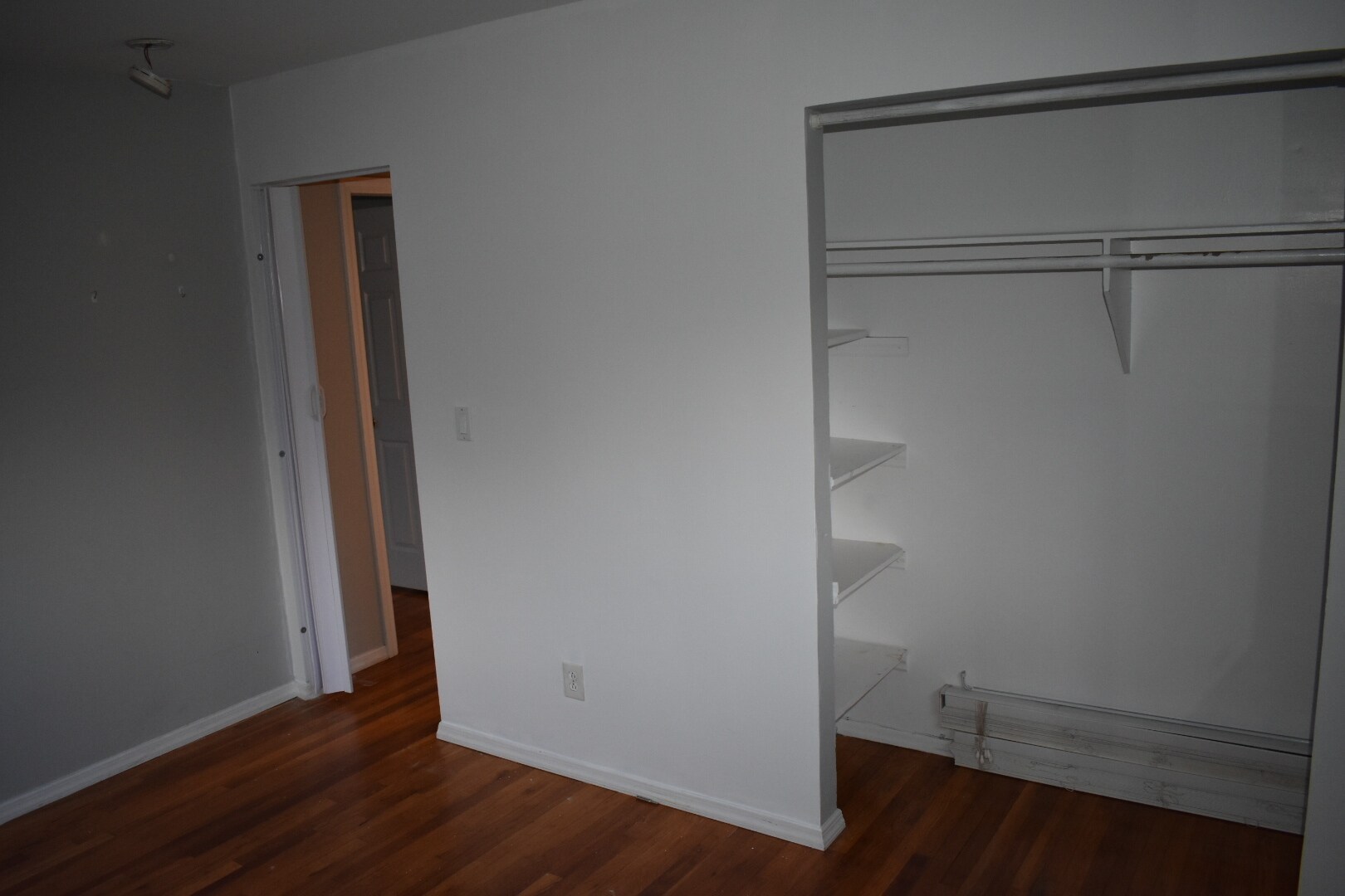 Building Photo - 85 Cedar Dr