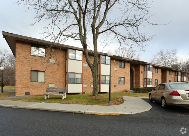 Building Photo - St. Simeon I Apartments