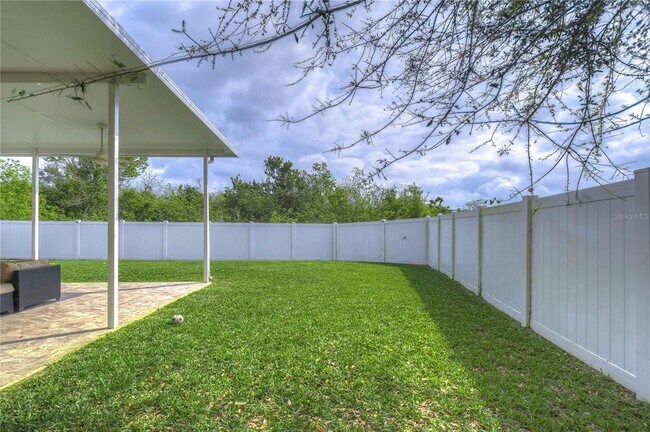 Building Photo - 17455 Garden Heath Ct