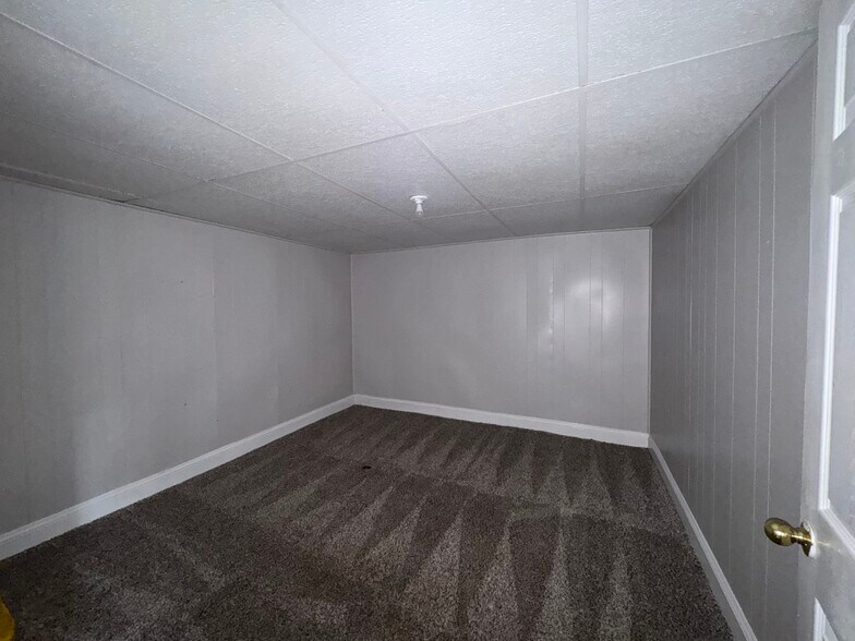 Building Photo - 2289 Addison Rd NE