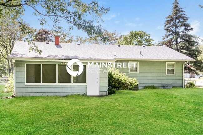Building Photo - 3 Bedroom Pet-Friendly Home in INDEPENDENC...