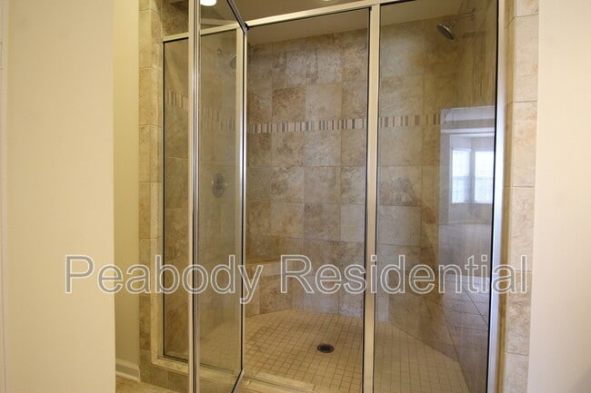 Building Photo - 13615 Air and Space Museum Pkwy