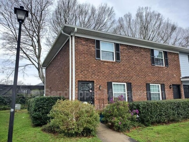 Building Photo - 21 Rivers Point Row