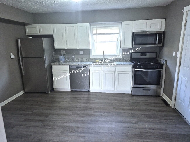 Building Photo - 189 Grandview Ave