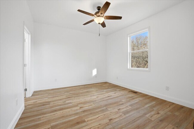 Building Photo - Dandridge -  New Construction