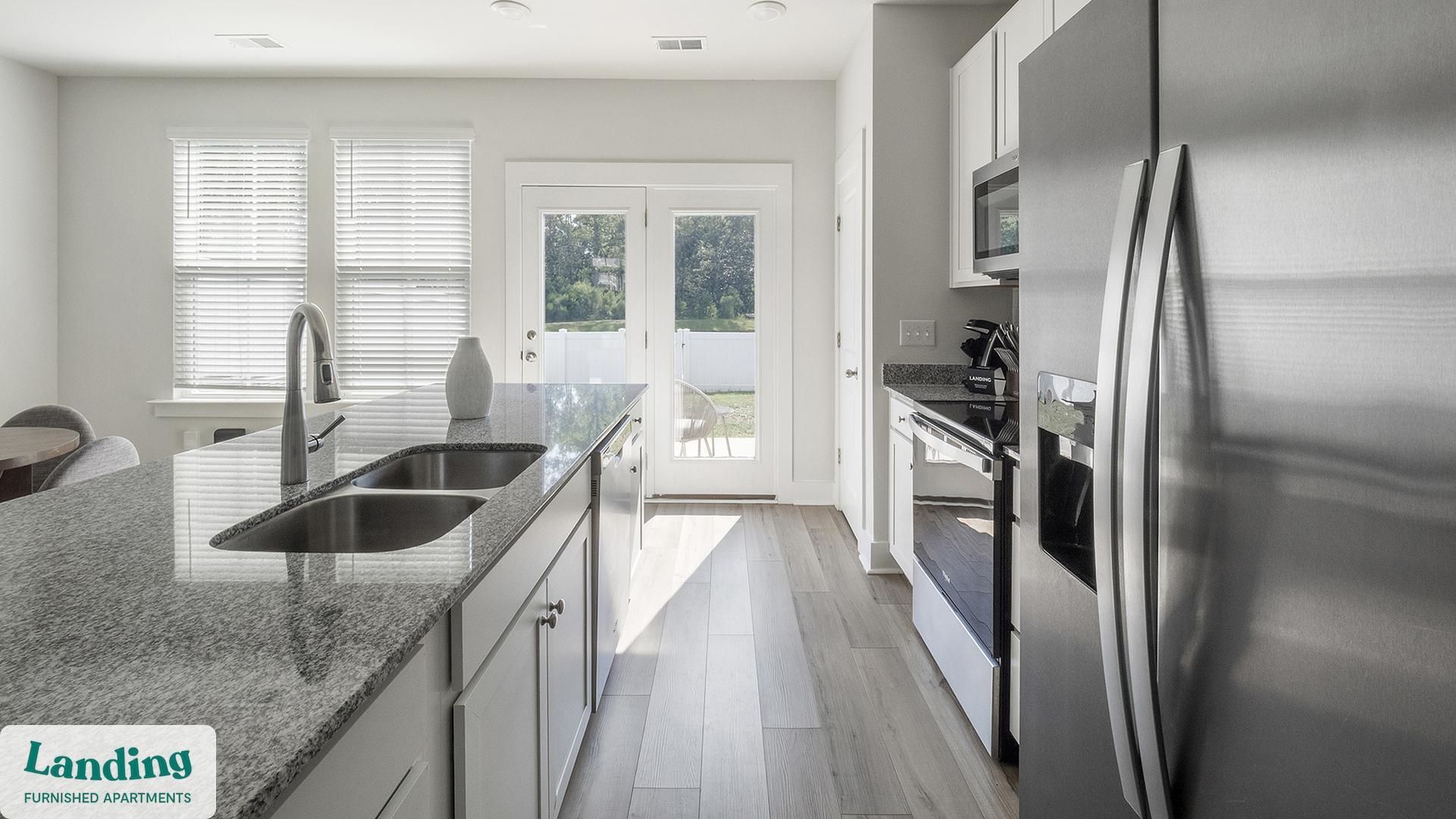 Building Photo - 1060 Orangeburg Rd