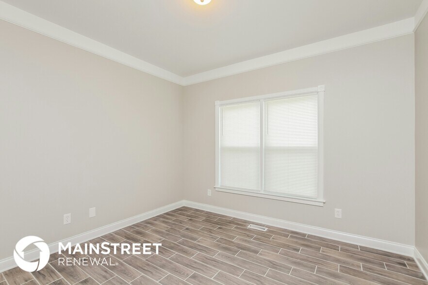 Building Photo - 15032 Alexander Pl Dr