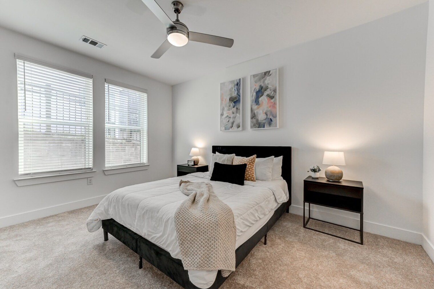 Building Photo - 308 Gibson St SE