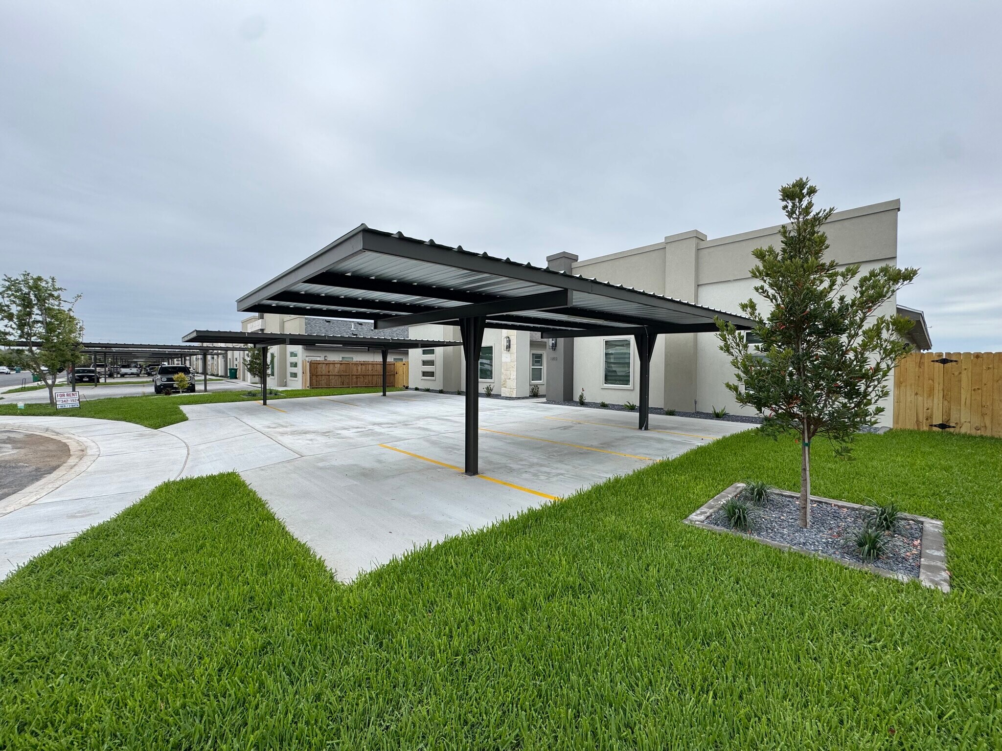 Building Photo - 1803 W Violet Dr