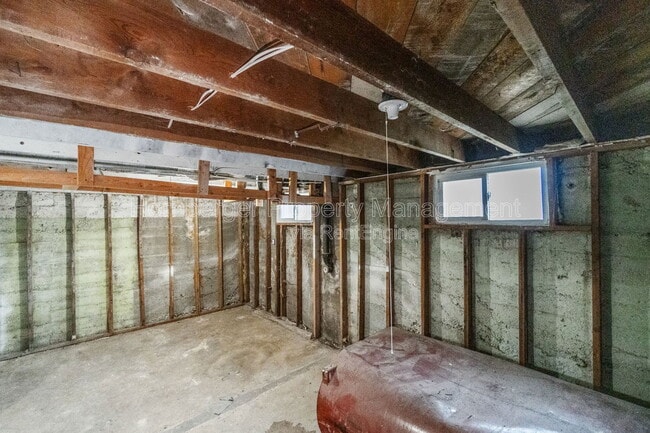 Building Photo - 111 S Barker Rd