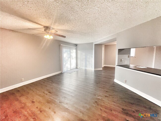 Building Photo - 13907 Quarles St
