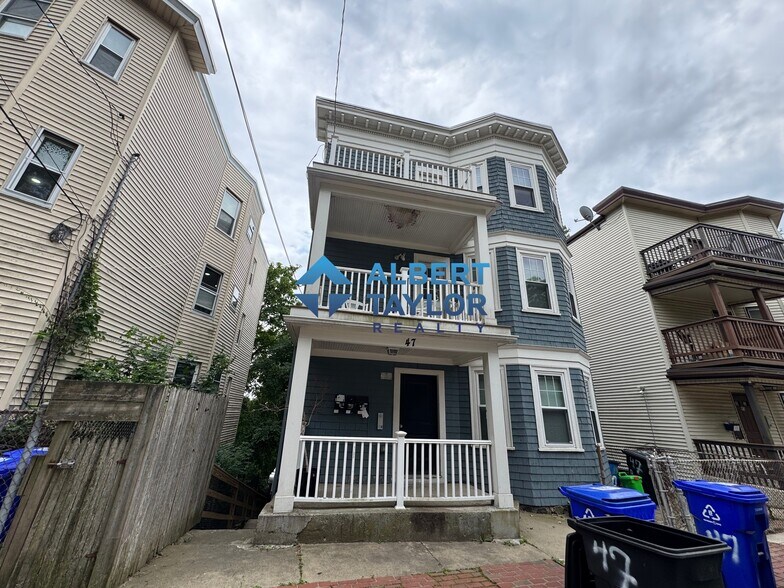 Building Photo - 47 Beech Glen St
