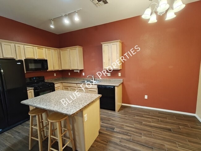 Building Photo - 2122 E Calle Arroyo Lindo