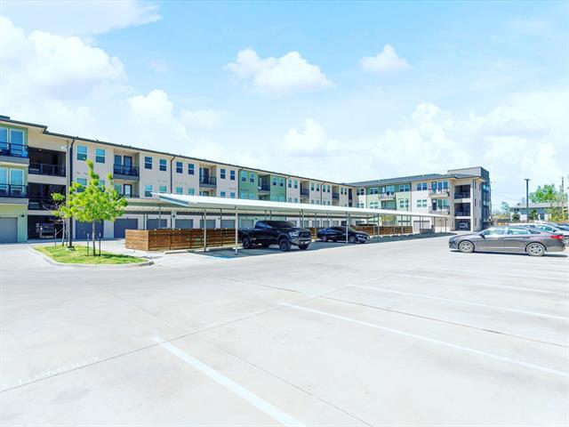 Building Photo - 1500 N Fitzhugh Ave