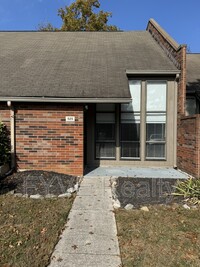 Building Photo - 525 Canberra Dr